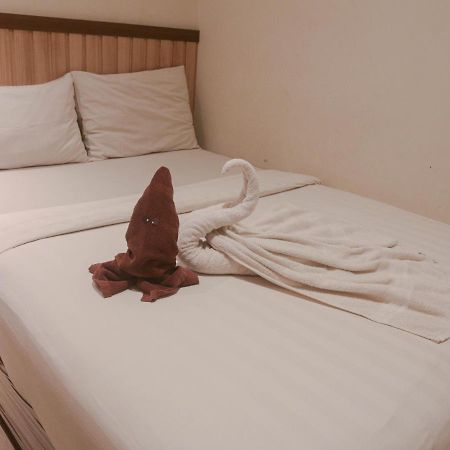 Hotel Pantes Kota Lama Semarang Buitenkant foto
