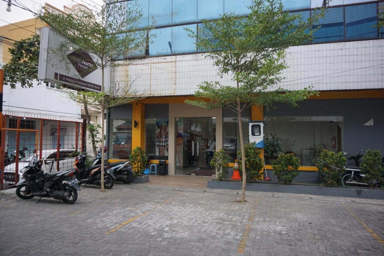 Hotel Pantes Kota Lama Semarang Buitenkant foto